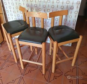 Sedie alte / sgabelli tipo bar,