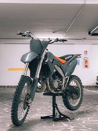 Honda CR 125- Motocross