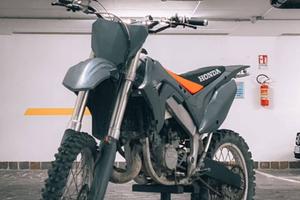 Honda CR 125- Motocross