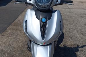 Piaggio Beverly 400 HPE S