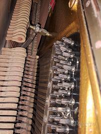 Pianoforte verticale