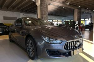 Maserati Ghibli 330 CV MHEV GT