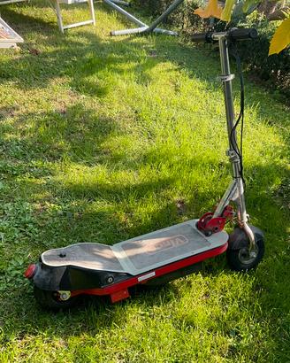 Monopattino per pezzi di ricambio