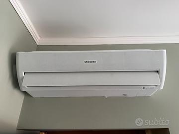 Condizionatore Samsung Impianto con 5 split e macc
