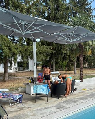 Ombrellone 4 posti gazebo copertura