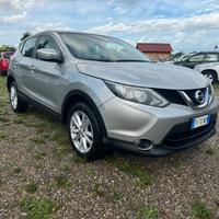 Nissan Qashqai 1.5 dCi SOLAMENTE 89.000 KM