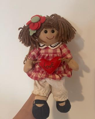 Bambola My Doll con scritta Love