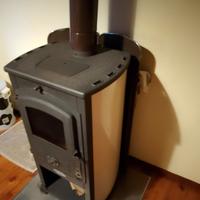 Stufa a legna 1 anno di vita