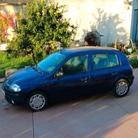 Renault clio 1.4 benzina