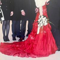 Abito da sposa  Rosso in taffeta’ usato una sola v