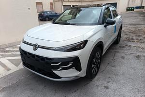 Volkswagen T-Roc 1.5 DSG Life Nuova da immatricola
