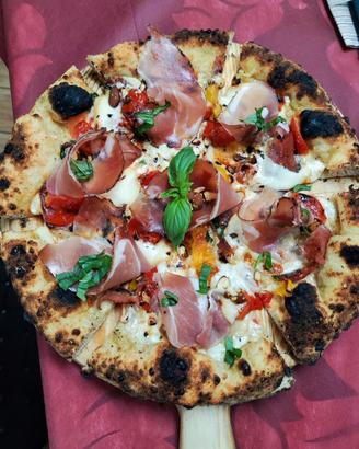 Pizzaiolo con esperienza