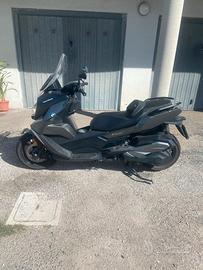 Scooter bmw c 400 gt