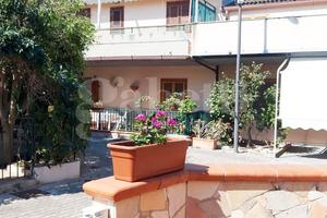 Villetta a schiera in residence vicino al mareVC27