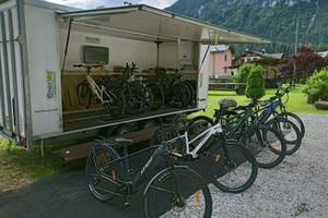Rimorchio e-bike completo con fotovoltaico