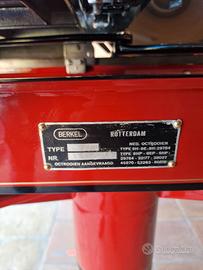 AFFETTATRICE A VOLANO BERKEL MODELLO H9