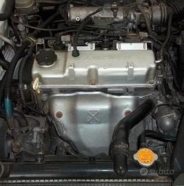 MITSUBISHI LANCER 1.6 motore e ricambi
