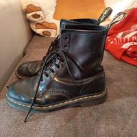 stivali dr. Martens da donna num 38
