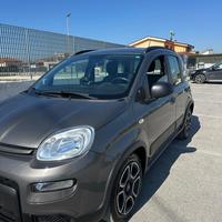 Fiat panda 1.0 firefly hybrid city life