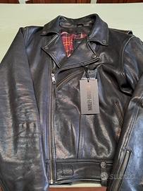 Giubbotto di pelle Harley Davidson.