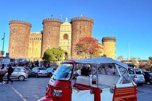 Ape calessino come uovo