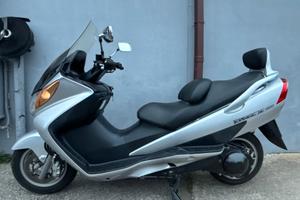 Suzuki Burgman 400
