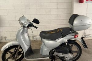 Motorino Scarabeo 100 4t