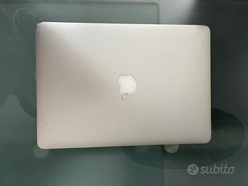 MacBook Air 13”