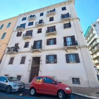 Via Pitagora 3 vani arredato e ristrutturato