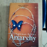 Libro "Anarchy" 