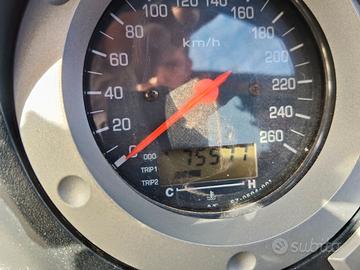 Suzuki V-strom dl1000