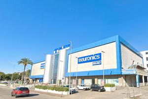 Tremestieri, locale al centro commerciale