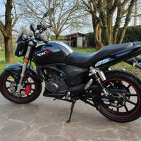 MOTO KEEWAY BENELLI RKV 125 CC