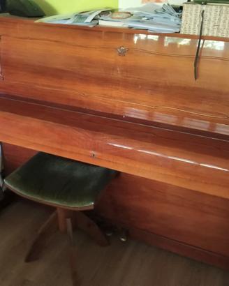 Pianoforte a muro