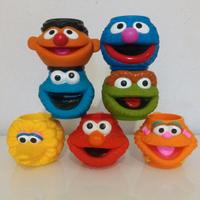 Lotto di 7 tazze plastica Sesame Street Muppet