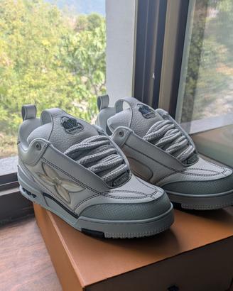 Louis Vuitton skate grigie 41