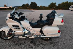 HONDA GOLDWING 1800 anno 2009 80.000 km