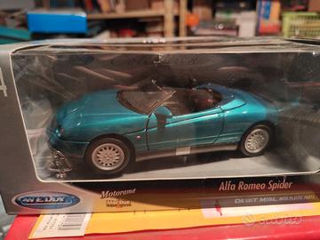  Alfa romeo Spider (1995) Welly 1:24