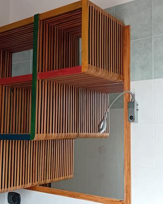 Mobiletto gradini in legno