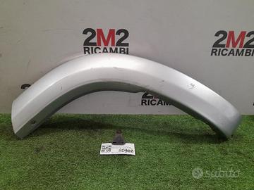 MODANATURA PARAFANGO POST SX TOYOTA Rav4 2Â° Serie