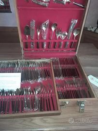 Set 144 posate da tavola