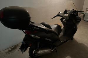 Kymco grand dink 250