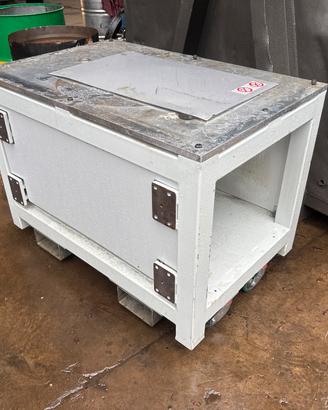 Banco da lavoro in FERRO e pannello ALLUMINIO CNC