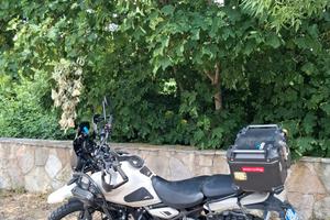 Royal Enfield Himalayan 450 + tanti accessori