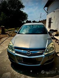 Opel Astra H 1.7 CDTI 101 CV anno 2007