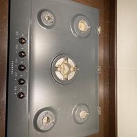 Piano cottura a 5 gas