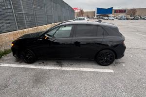 Opel Astra GS LINE tenuta maniacalmente
