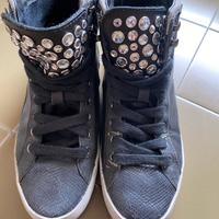 Sneakers nere Crime London tg. 36