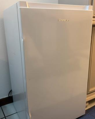 Hisense Congelatore Verticale Bianco 61L