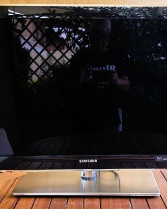 TV Samsung Serie 8 - UE40B8000XWXXC